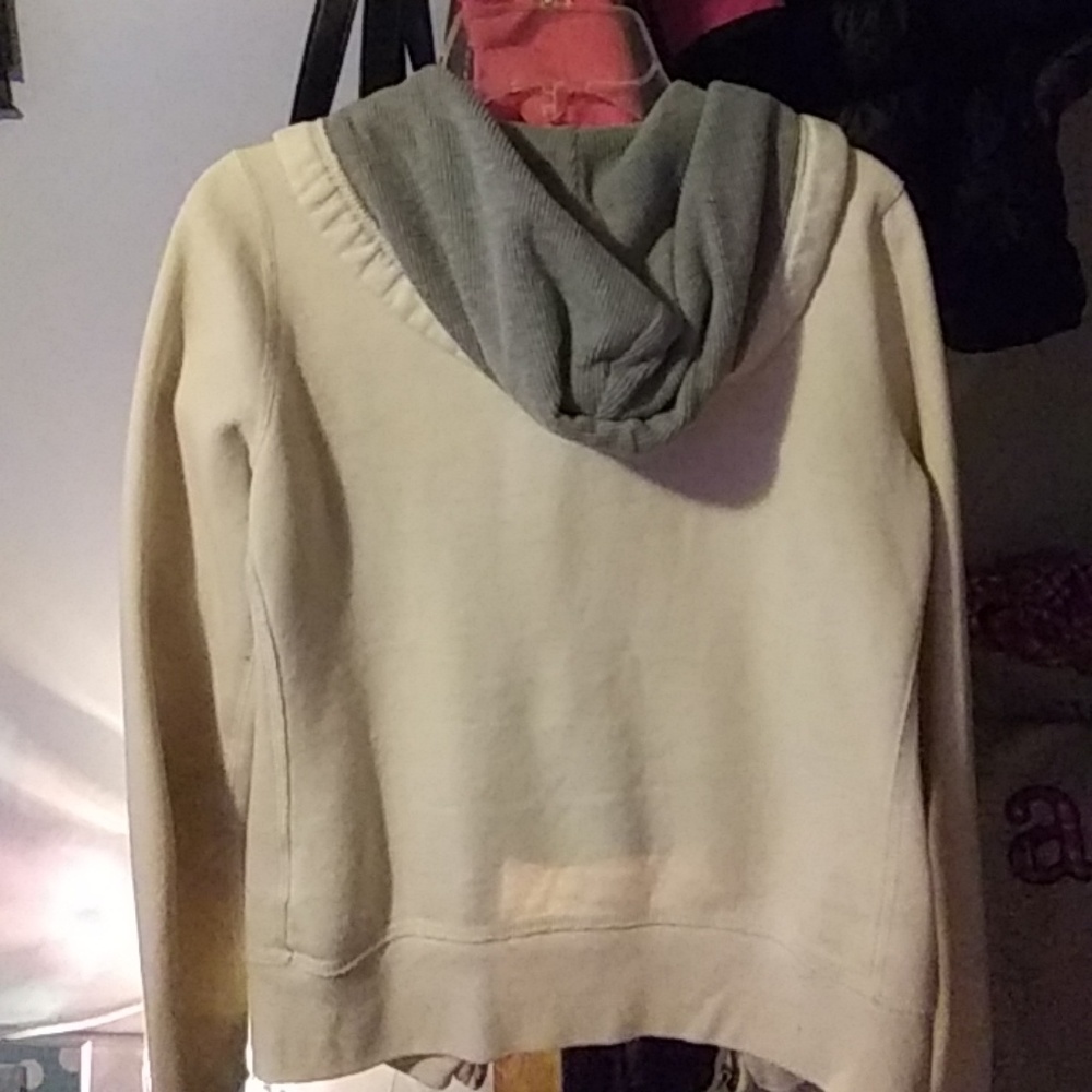 Abercrombie jacket - Picture 3 of 3